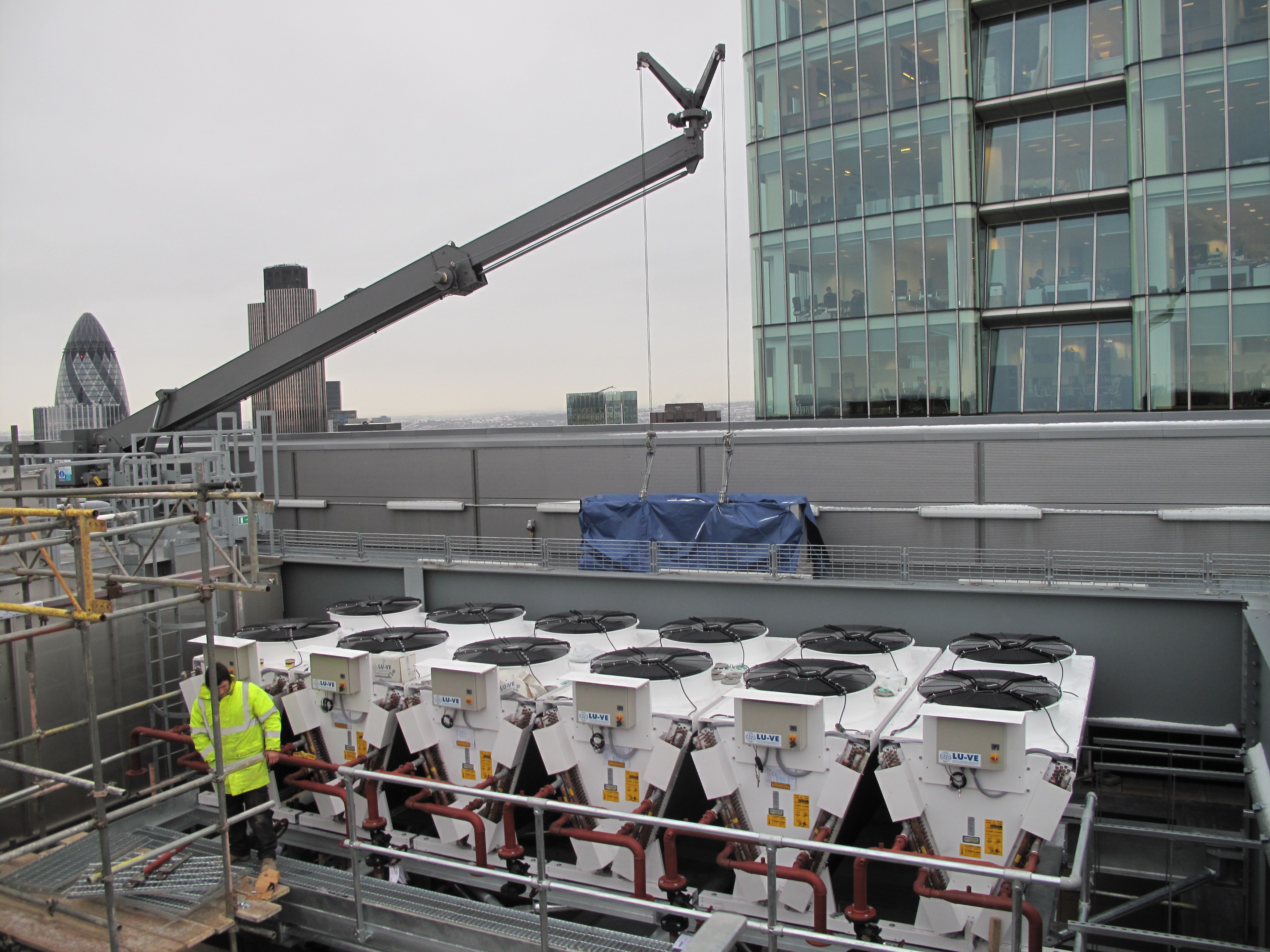 Data Process Centre Installation, City of London,  UK -  
14 units: 6  XDHV  air cooled condensers spec. with electronic motors – 8 XDHL dry coolers spec. with electronic motors
