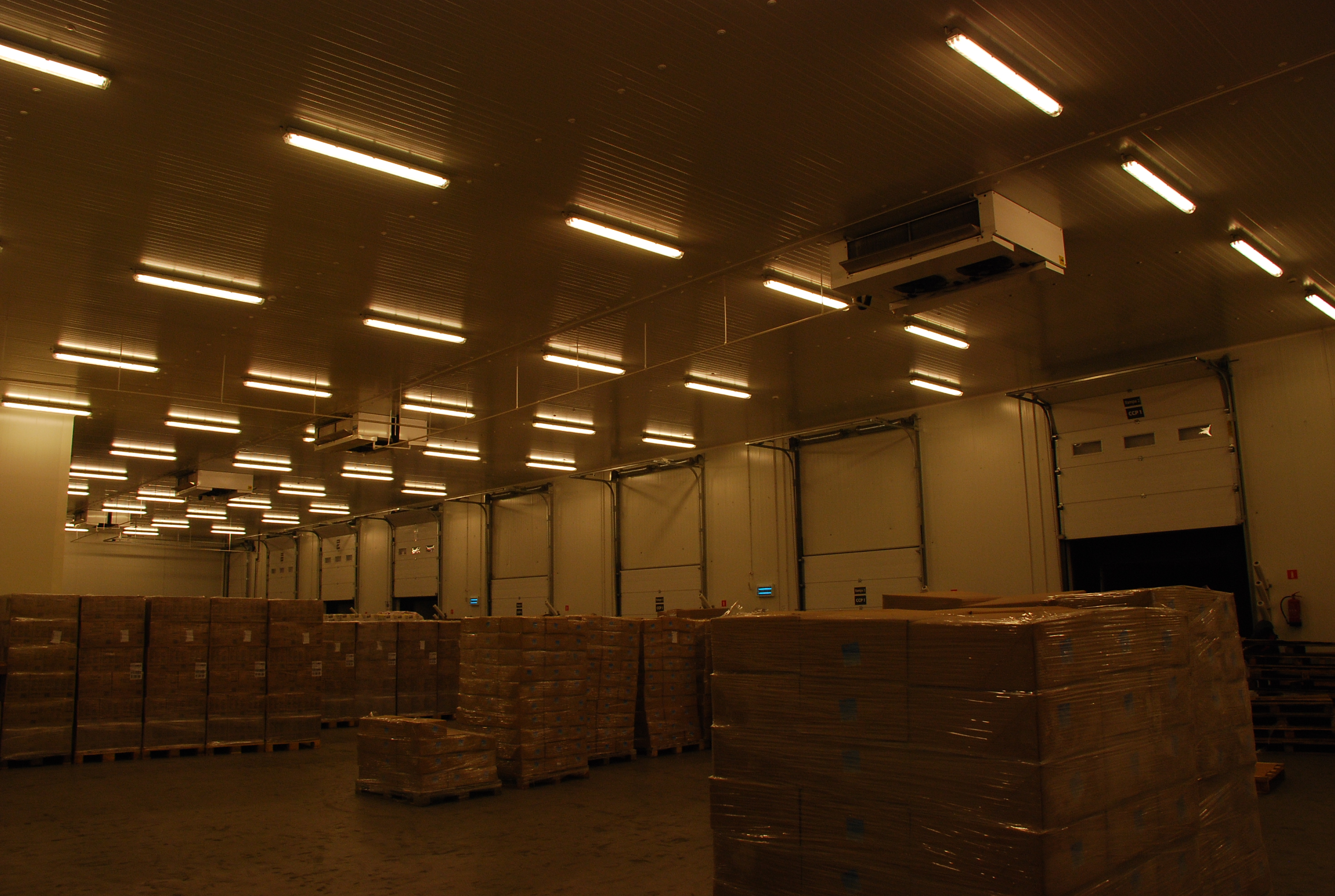 Pago sorting room - Katowice - 4 HDI dual discharge evaporators
PAGO to specjalista w dziedzinie kompleksowej obsługi logistycznej produktów mrożonych. Firma powstała w 2007 roku.